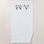 パステルミニマルピンクイニシャル&ネームパーソナライズされた ビーチタオル (正面)