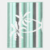 パステルミントグリーングレー水カラーストライプパターン フリースブランケット (正面)