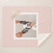 パステルモダンピンクフレーム |個人用の犬の写真 シェルパブランケット (正面(横))