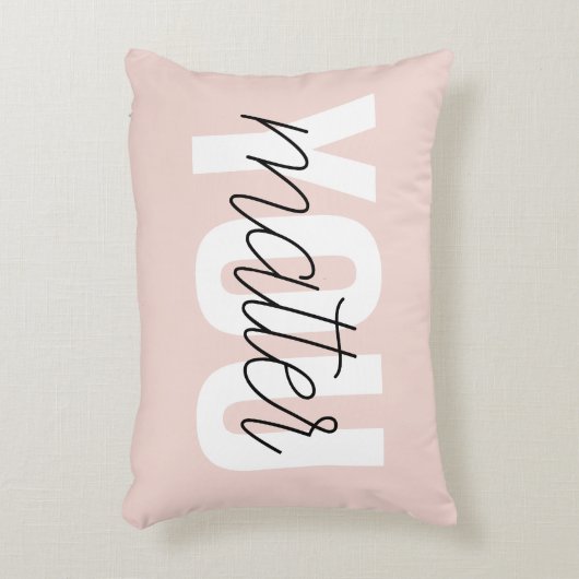 パステルモダンピンクユーマターインスピレーション引用文 アクセントクッション (正面(垂直))