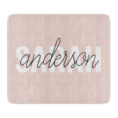 パステルモダンピンク美しいユーパーソナライズされたネーム カッティングボード (正面)