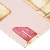パステルモダンピンク&レッドリップスティックのパタガーリーーン ショートテーブルランナー (コーナー)