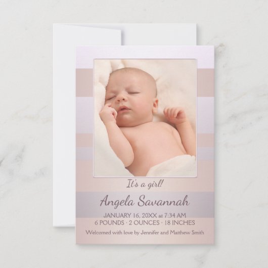 パステルモダン赤んストライプの坊の女の子の写真発表 案内状 (正面)