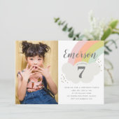 パステルレインボーの子供の写真 誕生日パーティー 招待状 (スタンド正面)
