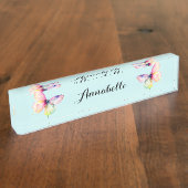 パステルレインボーカラーの繊細なピンクの蝶 デスクネームプレート (側面)