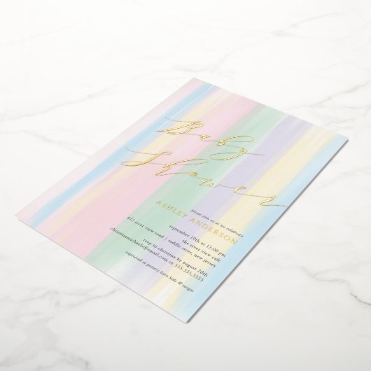 パステルレインボーストライプズベビーシャワーフォイル招待状 箔招待状 (回転した状態)
