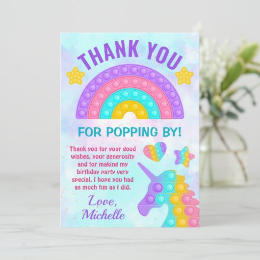 パステルレインボーポップ・アートのイットファイドゲットトイ誕生日パーティー サンキューカード (スタンド正面)