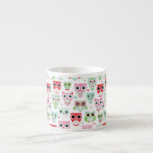 パステル調の粉色のフクロウの背景 エスプレッソカップ (正面)