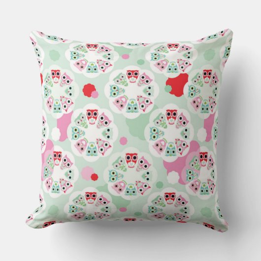パステル調の花のフクロウの背景パターン クッション (正面)