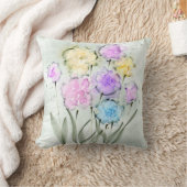 パステル調の花模様の水彩画の枕 クッション (ブランケット)