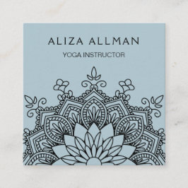 パステル調の青い曼荼羅のヨガのインストラクター スクエア名刺