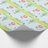 パステル調の青い背景の熱気の気球 ラッピングペーパー (角)