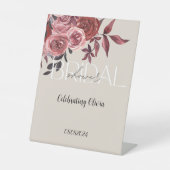 パステル赤面フローラブルゴーニュブライダルシャワー 台座サイン (正面)