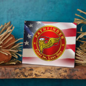 パスファインダー「最初の入力、最後の出力」 フォトプラーク (側面)