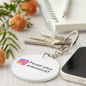 パスワード(instagram)のkeychainを忘れました キーホルダー (正面右)