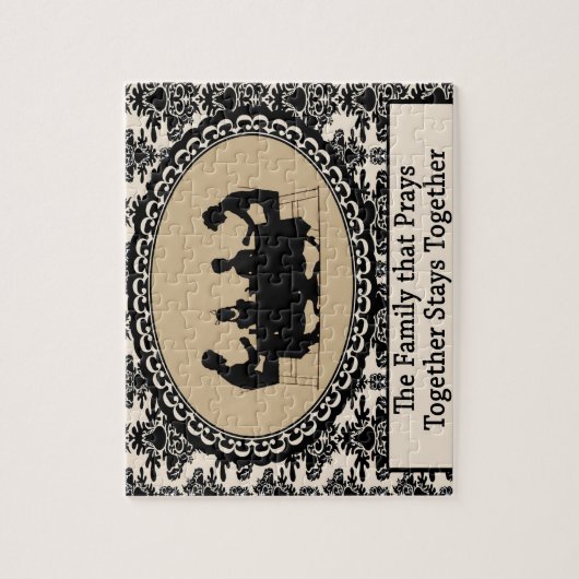 パズルを一緒に祈る家族 ジグソーパズル (縦)
