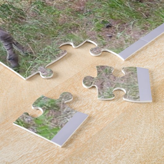 パズルを牧草を食べているろば ジグソーパズル (側面)