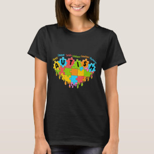パズルカラフルハートラブレトロ自閉症意識 Tシャツ