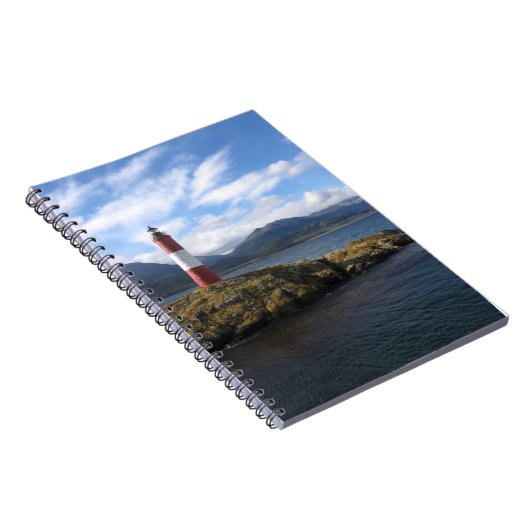 パタゴニア州ベアグルチャンネルの遠隔ライトハウス ノートブック (右側)