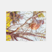 パタスは木に登っている フリースブランケット (正面(横))