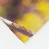 パタスは木に登っている フリースブランケット (角)