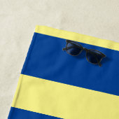 パタストライプのーン青パーソナライズされた黄 ビーチタオル (インサイチュ)