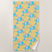 パタンサンドという，クジラの水彩画 ビーチタオル (正面)