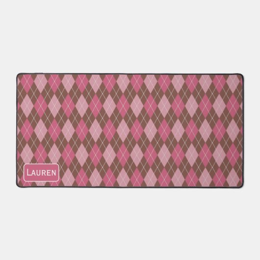 パタースタイリッシュン – ピンクとブラウンの名前をカスタムする デスクマット (正面)