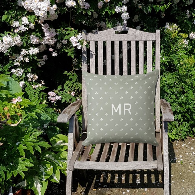 パターモダンン・モノグラム |カスタム屋外枕 アウトドアクッション (Custom monogram accent outdoor pillow with modern leaf pattern decor. Initials gift idea for men.)