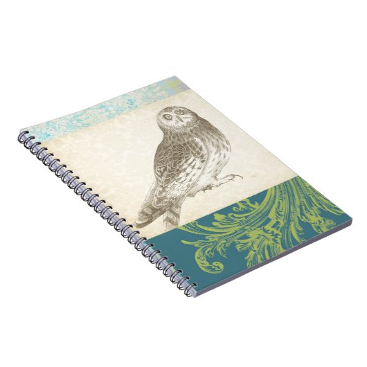 パターンの背景に灰色のフクロウ ノートブック (右側)