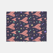 パターンカラフルハートガーリーモダンかわいい フリースブランケット (正面(横))