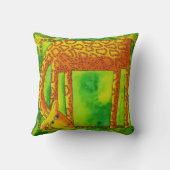 パターン柄の水彩画のキリンイラスト クッション (裏面)