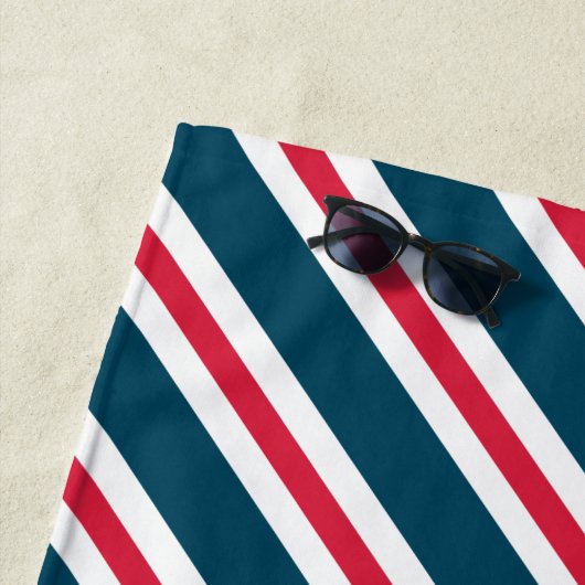 パターン航海のいかりパーソナライズされたビーチタオル ビーチタオル (インサイチュ)