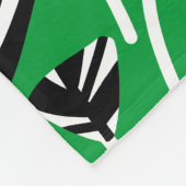 パターン210121 – 黒、白、緑 フリースブランケット (角)