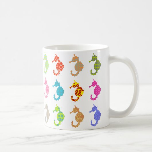 パターン（の模様が）あるなタツノオトシゴ コーヒーマグカップ (右)
