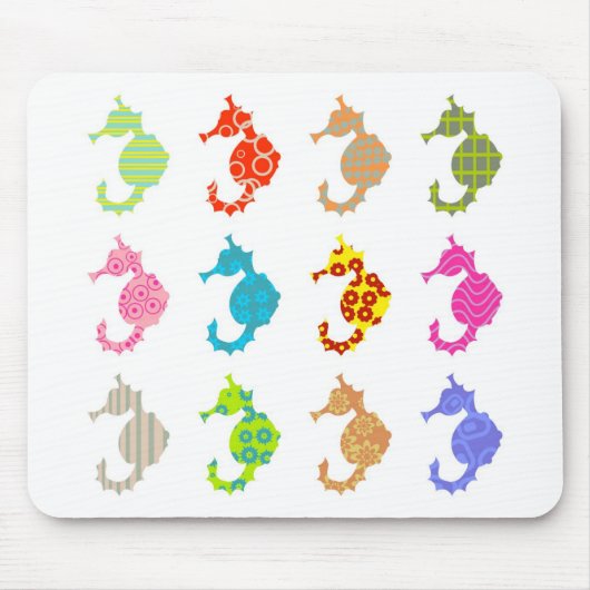 パターン(の模様が)あるなタツノオトシゴ マウスパッド (正面)
