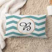 パターン（の模様が）あるなモノグラム及びシェブロン ランバークッション (ブランケット)