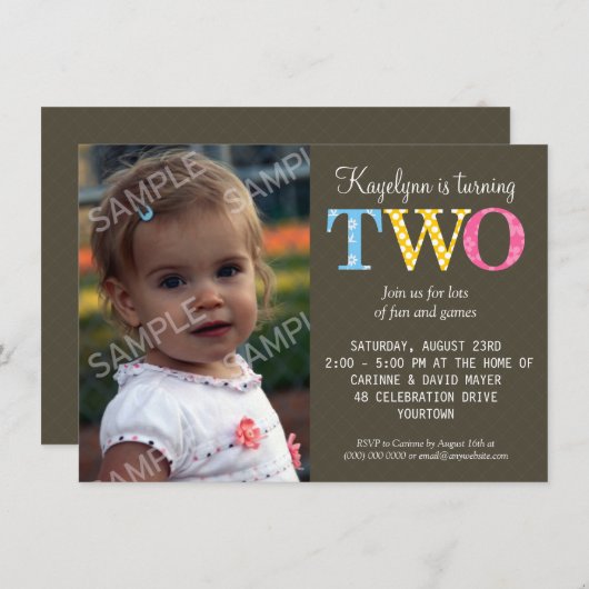 パターン(の模様が)あるな2つの誕生日のパーティの招待状 招待状 (正面/裏面)