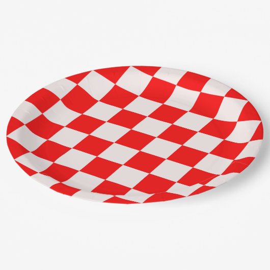 パタ赤と白市松模様にーン ペーパープレート (アングル)