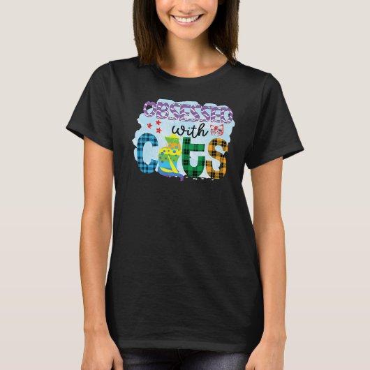 パッチワークされた猫の姿に取り付かれる Tシャツ (正面)