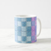 パッチワークのぼろぼろの上品11のozのクラシックで白いマグ コーヒーマグカップ (正面右)