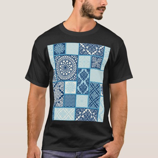 パッチワークのタイル、シームレスな背景。 Tシャツ (正面)