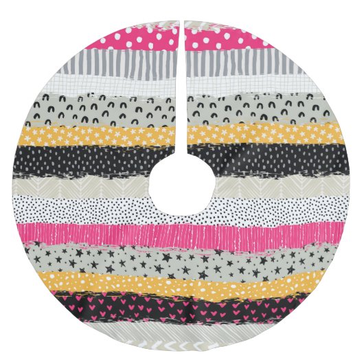 パッチワークのタイル：多彩なシームレスなデザイン。 ブラッシュドポリエステルツリースカート (正面)