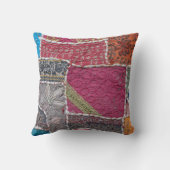 パッチワークカラフルカーペットクローズアップ詳細 クッション (裏面)