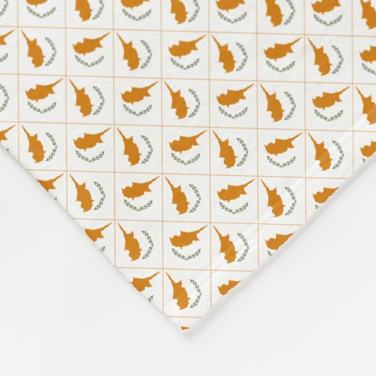 パッチワークキプロス国旗のパターン フリースブランケット (角)