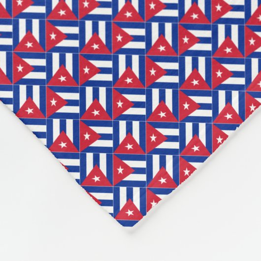 パッチワークキューバ国旗のパターン フリースブランケット (角)