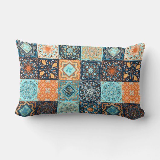 パッチワークスタイル。16の装飾を継ぎ目なく模様 ランバークッション (裏面)