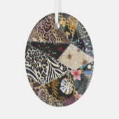 パッチワークヒョウ:民族裏地デザイン。 ガラスオーナメント (正面左)