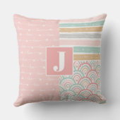 パッチワークラブハートレインボーモノグラム装飾用クッション クッション (裏面)