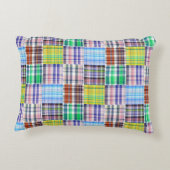 パッチワーク名門私立校風のマドラスネイビークローバーモノグラム アクセントクッション (裏面)